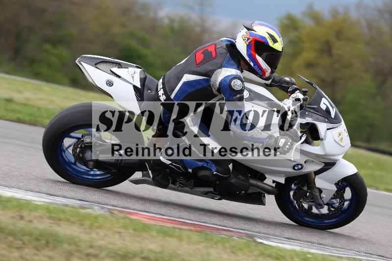 Archiv-2022/13 25.04.2022 Plüss Moto Sport ADR/Freies Fahren/20